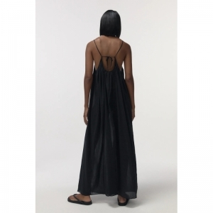 Apricot Black