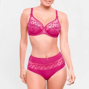 Tess Rose samba