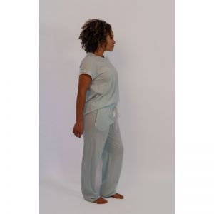 Dione Pastel green
