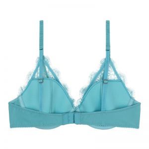 Gwyneth Blue