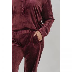 Neeva Burgundy