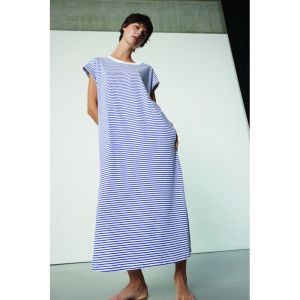 Fergie Cobalt blue