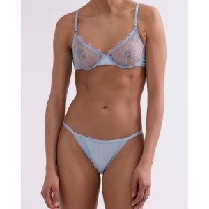 Wild Rose Light blue